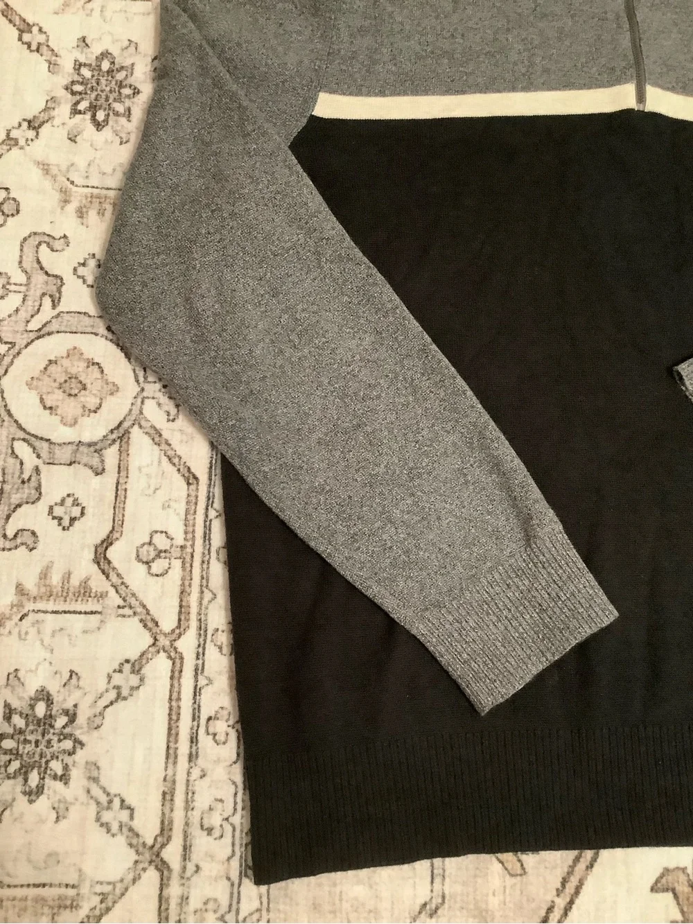Men's Half-Zip Colorblock Sweater - Gray/Black